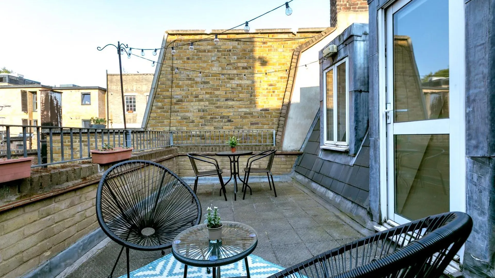 Apartment London City Shoreditch Cute Studio For A Couple United Kingdom